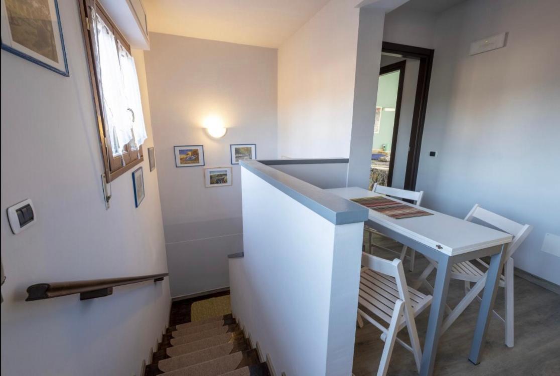 Appartamento In Villa Con Giardino A 300M Dal Lago Maggiore Castelletto sopra Ticino Luaran gambar