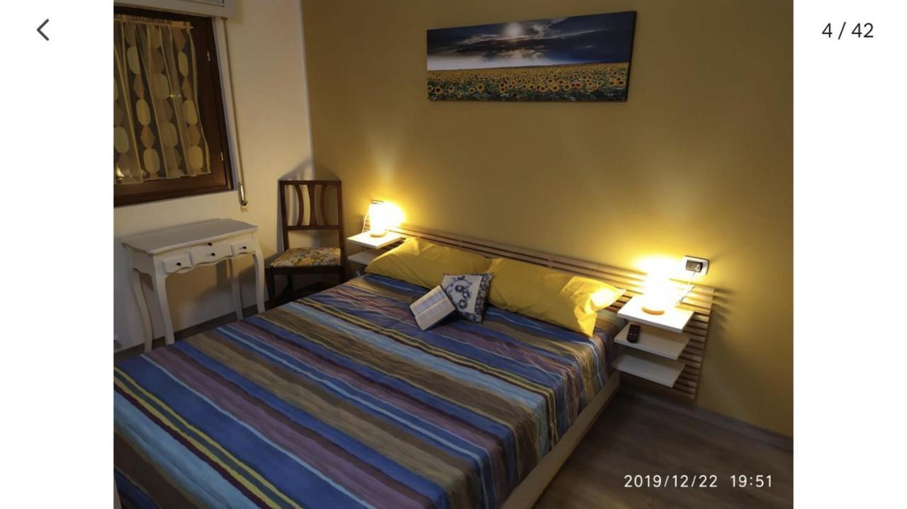 Appartamento In Villa Con Giardino A 300M Dal Lago Maggiore Castelletto sopra Ticino Luaran gambar